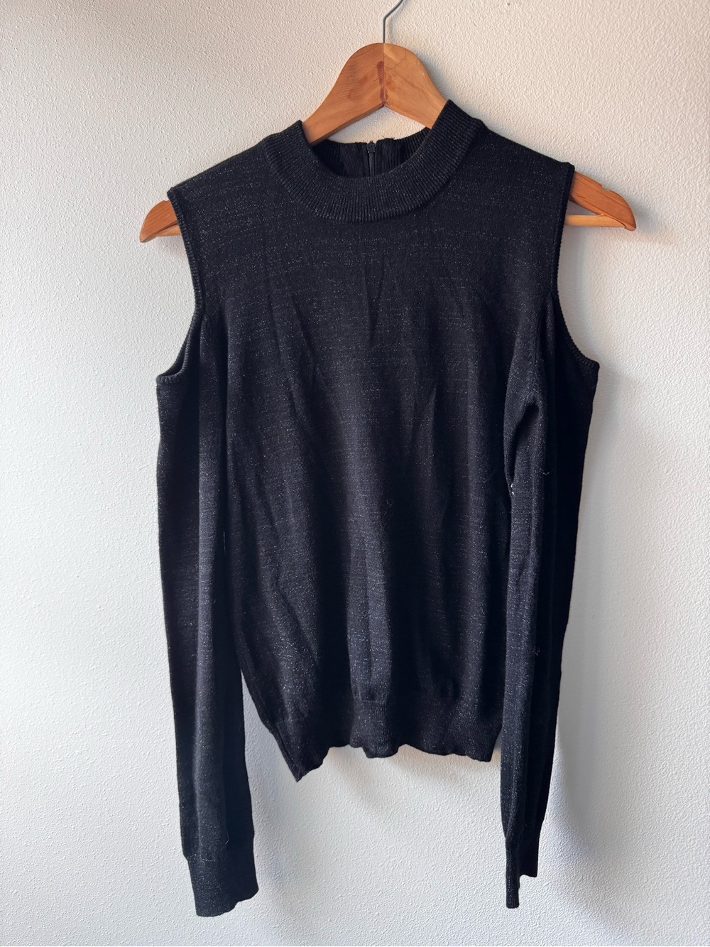 Marilyn Monroe Collection Black Cold-Shoulder Knit Sweater